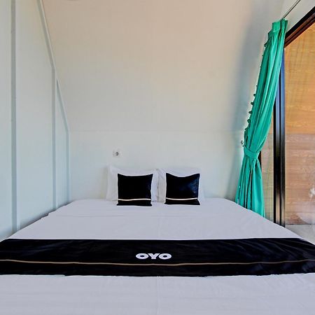 Palette 93389 Osanna Beach Resort Wonogiri Extérieur photo