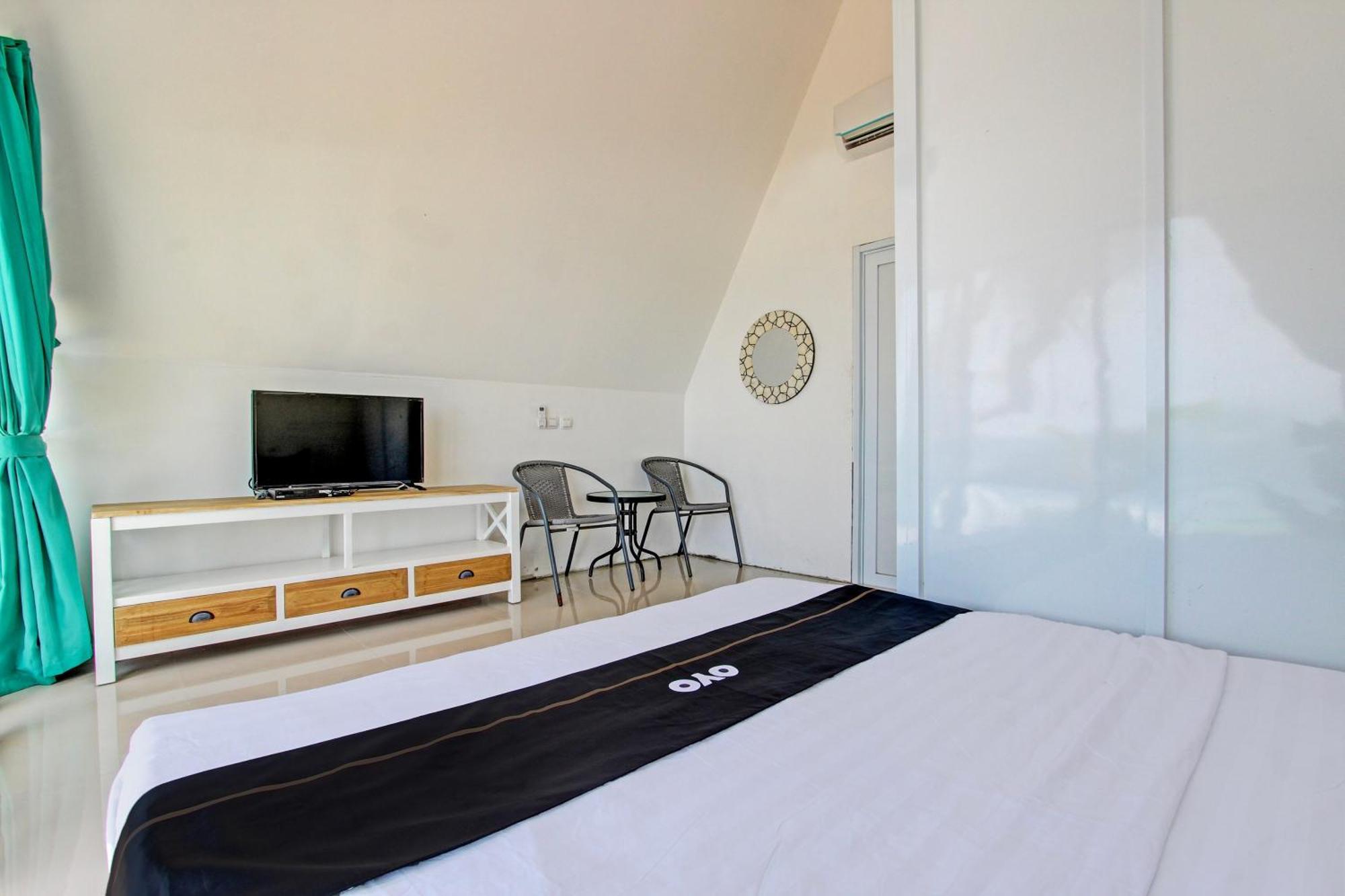 Palette 93389 Osanna Beach Resort Wonogiri Extérieur photo