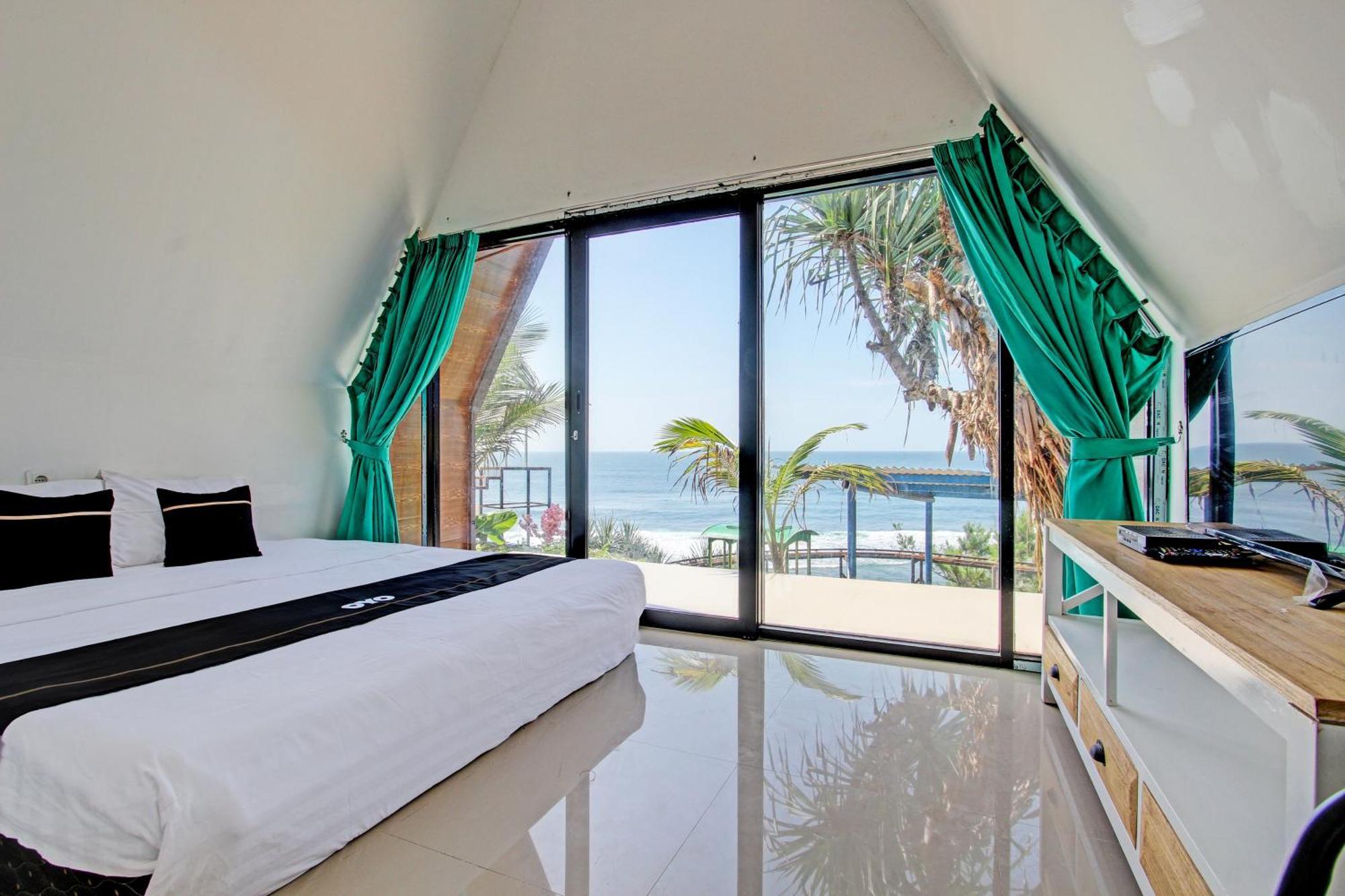 Palette 93389 Osanna Beach Resort Wonogiri Extérieur photo